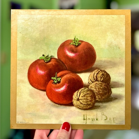 Vintage Rustic Retro Tomato Walnut Art Wall Hanging Home Decor Display - Picture 1 of 5